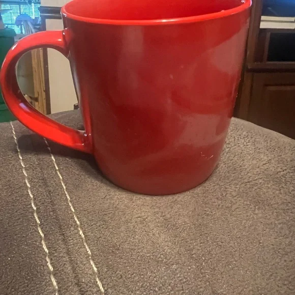 Starbucks 2024 Swirl Red Coffee Tea Mug Cup 11 Fl oz - Picture 2 of 4